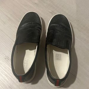 Gucci slide on sneaker